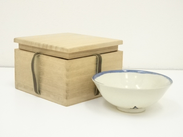 JAPANESE TEA CEREMONY / KYO WARE TEA BOWL CHAWAN / ARTISAN WORK